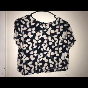 Blue shirt sleeved cropped shirt